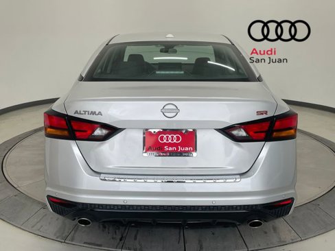 Used 2023 Nissan Altima 2.5 SR image 12