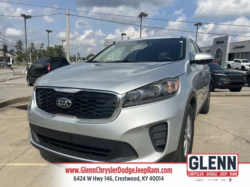 Used 2019 Kia Sorento LX image 2