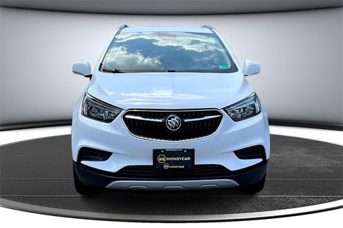 Used 2021 Buick Encore Preferred w/ Safety Package image 2