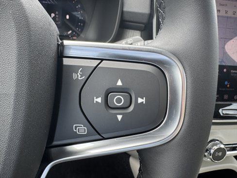 New 2026 Volvo XC40 B4 Plus w/ Protection Package image 28