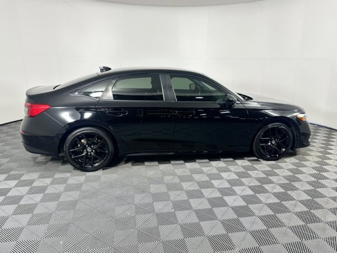 Used 2023 Honda Civic Sport image 8