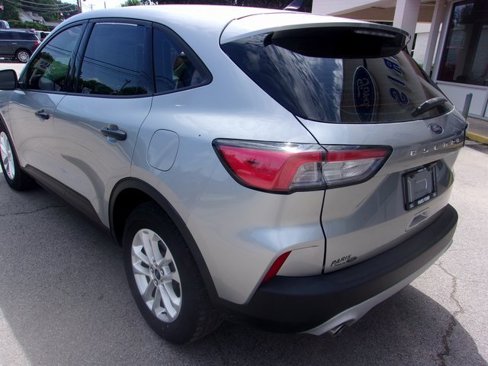 Used 2021 Ford Escape S image 11