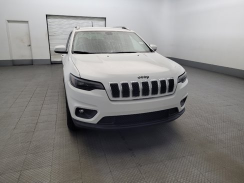 Used 2019 Jeep Cherokee Latitude Plus image 14