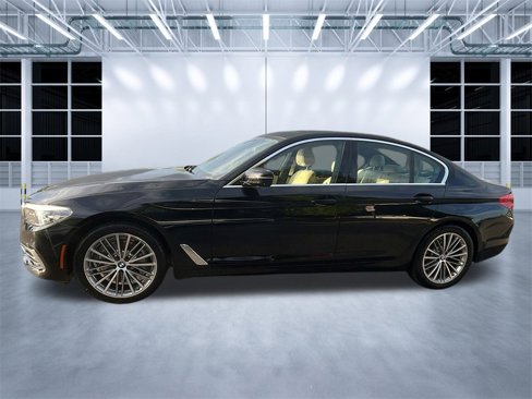 Used 2020 BMW 530i w/ Premium Package image 4