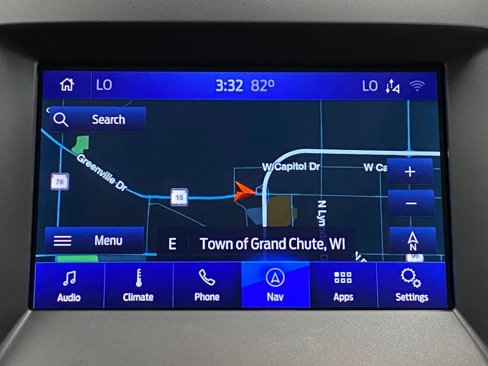 Used 2020 Ford Edge Titanium w/ Class II Trailer Tow Package image 25