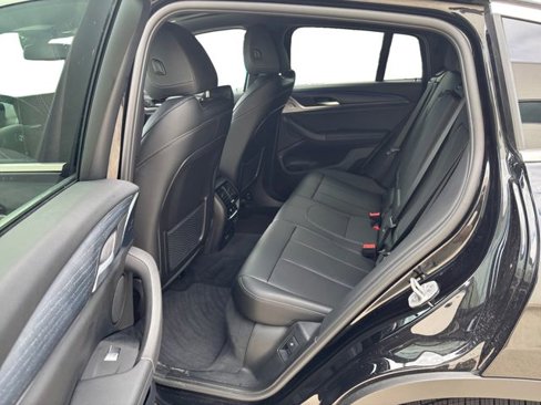 Used 2025 BMW X4 xDrive30i image 24