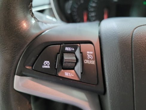 Used 2020 Chevrolet Trax LT w/ Driver Confidence Package image 23