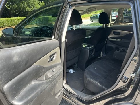 Used 2016 Nissan Murano S image 4