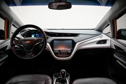 Used 2017 Chevrolet Bolt LT image 26