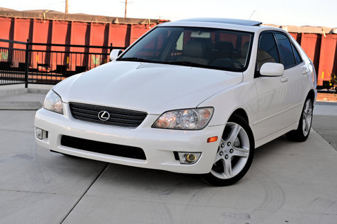 Used 2001 Lexus IS 300 image 9