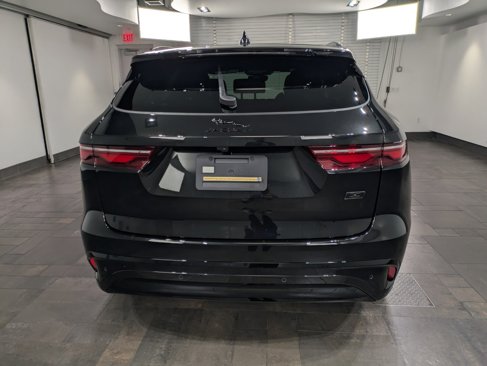 New 2026 Jaguar F-PACE R-Dynamic S image 5