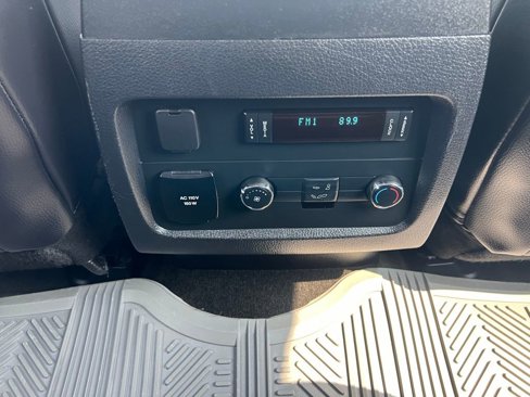 Used 2016 Ford Expedition XLT w/ Equipment Group 202A image 24