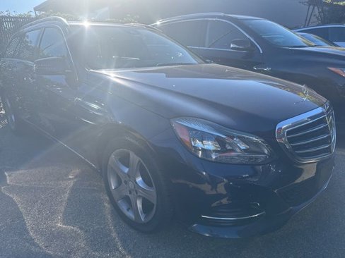 Used 2014 Mercedes-Benz E 350 4MATIC Wagon image 1