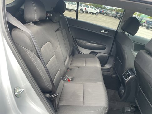 Used 2019 Kia Sportage LX image 46