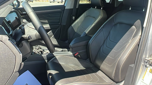Used 2022 Volkswagen Jetta SEL image 19