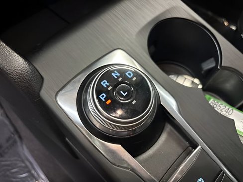 Used 2020 Ford Escape SEL image 29