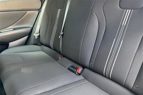 Certified 2025 Hyundai Elantra Sport image 12