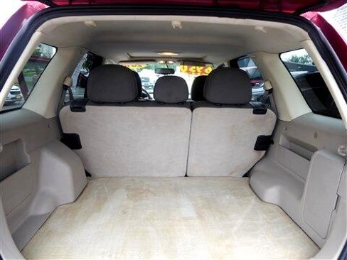 Used 2010 Ford Escape XLT image 20