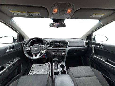 Used 2020 Kia Sportage LX image 17
