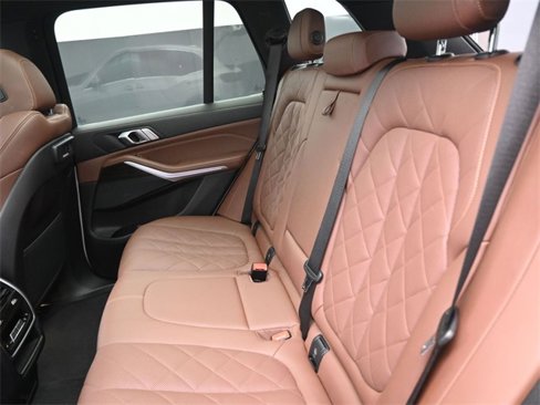 Used 2023 BMW X5 sDrive40i image 16