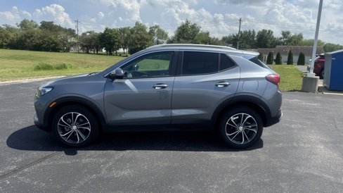 Used 2021 Buick Encore GX Select image 4