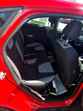 Used 2012 Ford Focus SE w/ SE Sport Pkg image 13