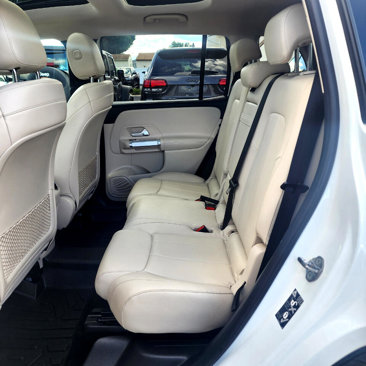 Used 2020 Mercedes-Benz GLB 250 4MATIC image 11