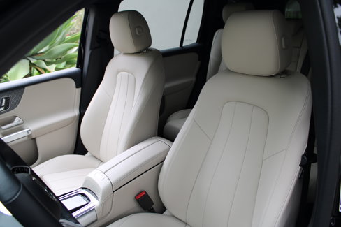 Certified 2025 Mercedes-Benz GLB 250 4MATIC image 6