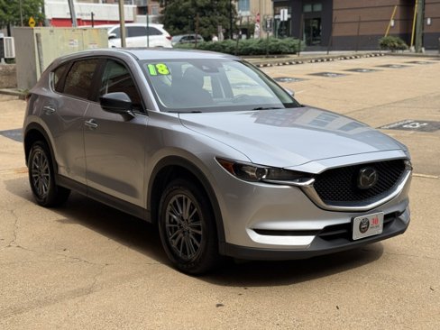 Used 2018 MAZDA CX-5 Sport w/ I-ACTIVSENSE Package image 3