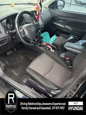 Used 2019 Mitsubishi Outlander Sport SE image 1