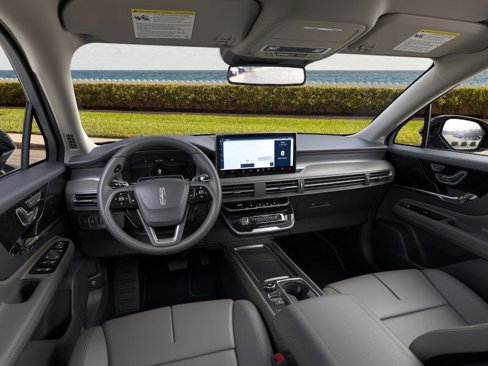 New 2025 Lincoln Corsair FWD image 9
