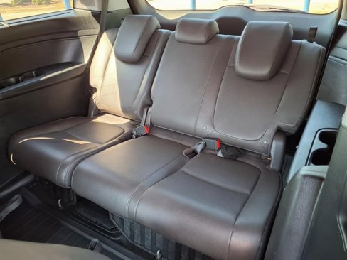 Used 2018 Honda Odyssey Elite image 7