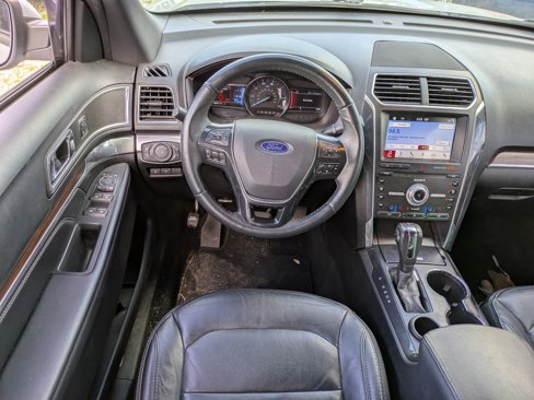 Used 2019 Ford Explorer Limited w/ Class III Trailer Tow Package image 14