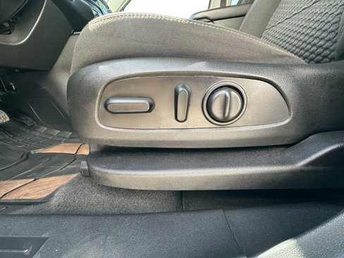 Used 2021 GMC Terrain SLE w/ Driver Convenience Package image 30