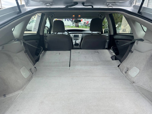 Used 2015 Toyota Prius Four image 15