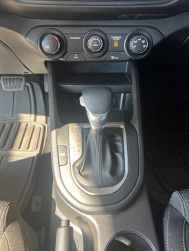 Used 2021 Kia Forte LX image 25