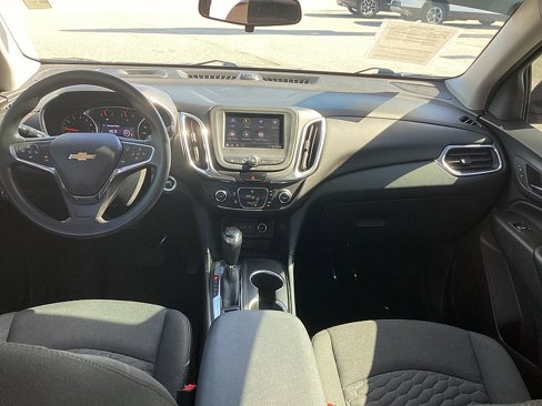 Used 2020 Chevrolet Equinox LT image 28
