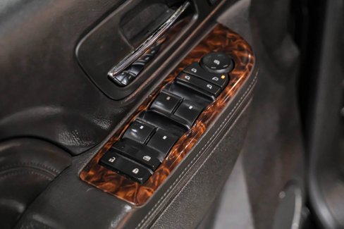 Used 2012 GMC Yukon XL Denali image 40