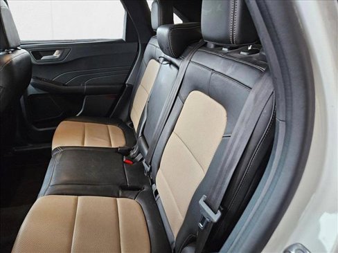 Used 2022 Ford Escape Titanium w/ Titanium Elite Package image 15