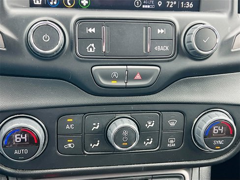 Used 2023 GMC Terrain AT4 image 17