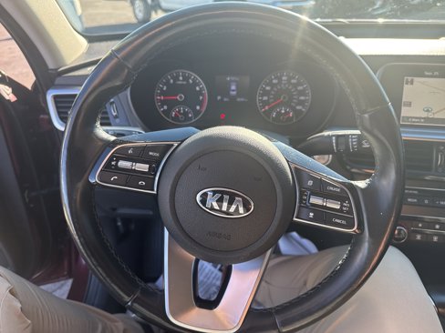 Used 2020 Kia Optima Premium image 23