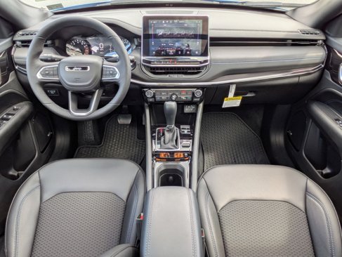 New 2025 Jeep Compass Latitude w/ Sun and Sound Group image 25