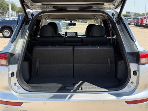 Used 2023 Mitsubishi Outlander SE image 33
