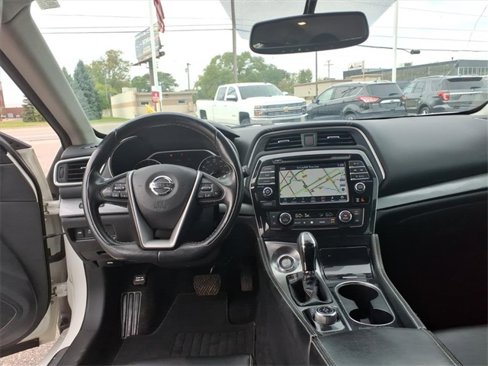 Used 2017 Nissan Maxima 3.5 SV image 14
