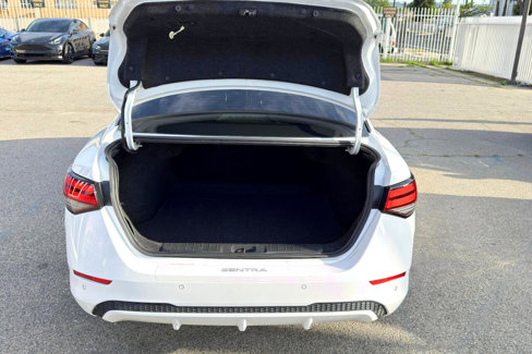 Used 2021 Nissan Sentra SV image 20