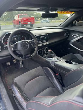 Used 2017 Chevrolet Camaro SS image 15