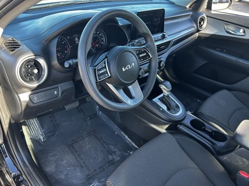 Certified 2023 Kia Forte LXS image 17