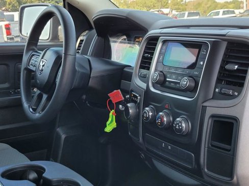 Used 2019 RAM 1500 Tradesman w/ Chrome Plus Package image 32
