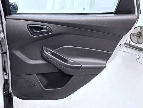 Used 2012 Ford Focus SE image 17