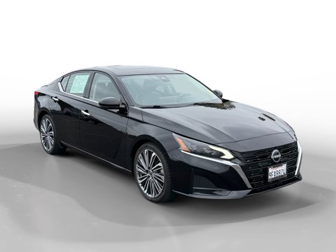 Used 2023 Nissan Altima 2.5 SL image 7